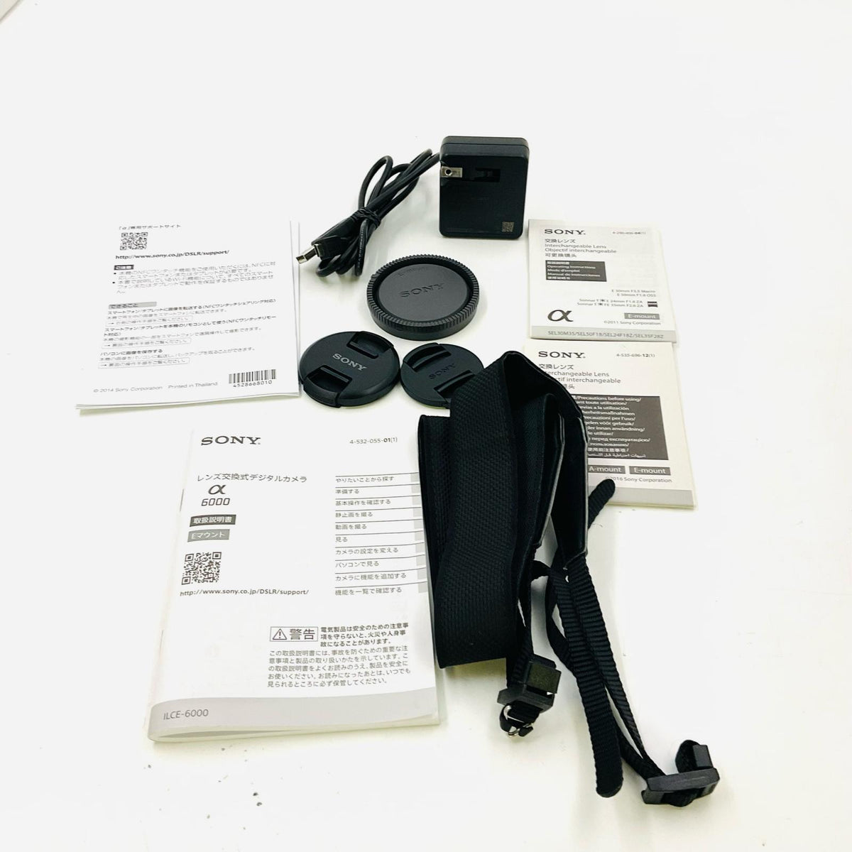 【全額返金保証】【最速発送】Sony デジタル一眼 α6000 ILCE-6000Y ダブルズームレンズキット ブラック 美品 動作確認済