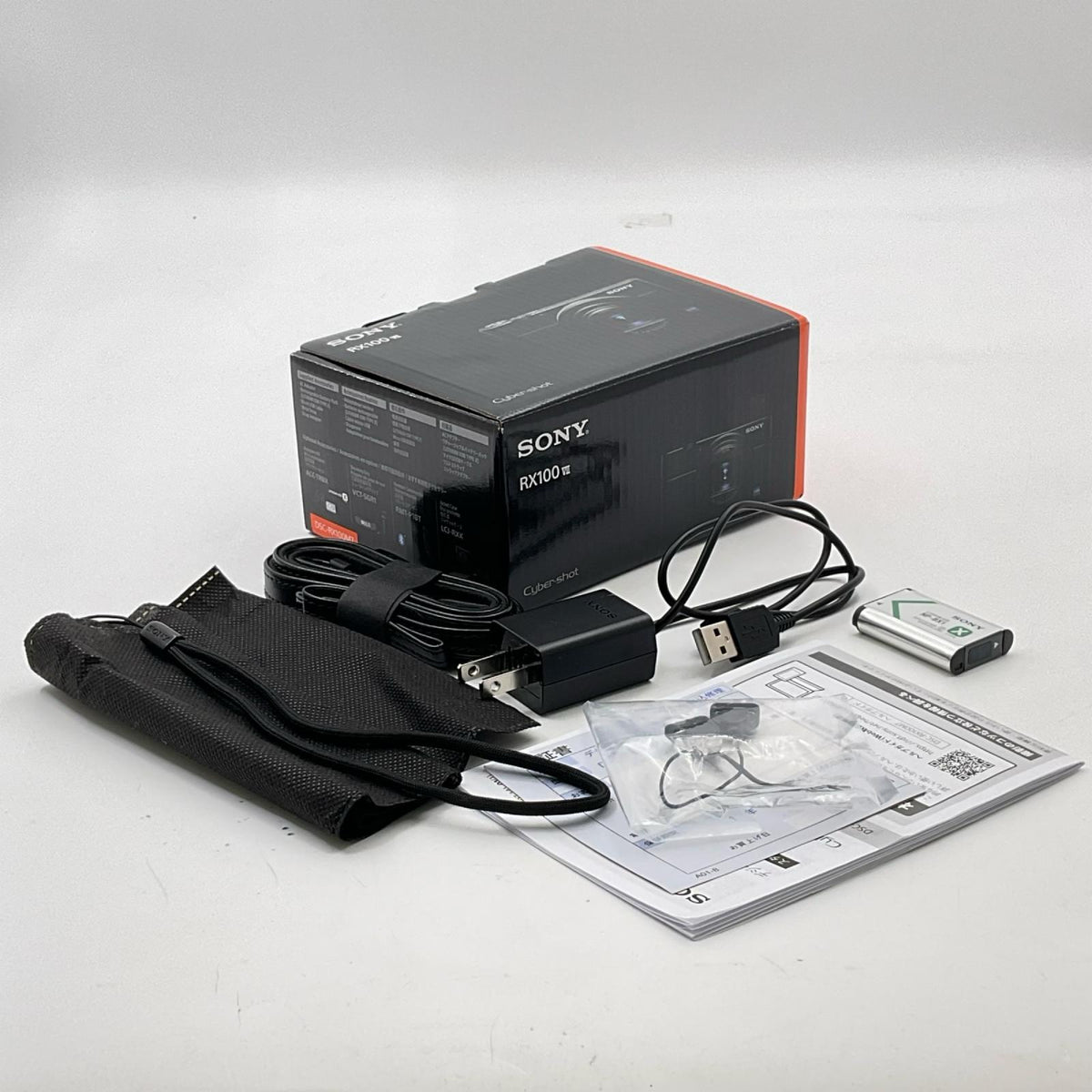 【全額返金保証】【最速発送】Sony コンパクトデジタルカメラ サイバーショット DSC-RX100M7 超美品 動作確認済
