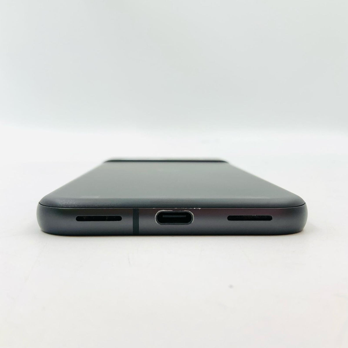 【最速発送】 Google Pixel 8a 128GB ブラック系 au Pixel 8a 白ロム【難有】