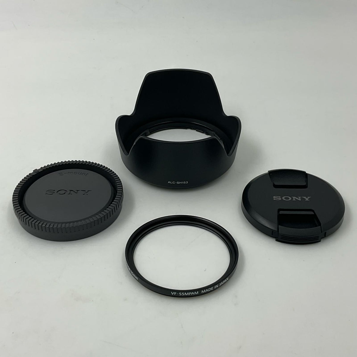 【全額返金保証】【最速発送】Sony E 18-135mm F3.5-5.6 OSS SEL18135 美品 動作確認済