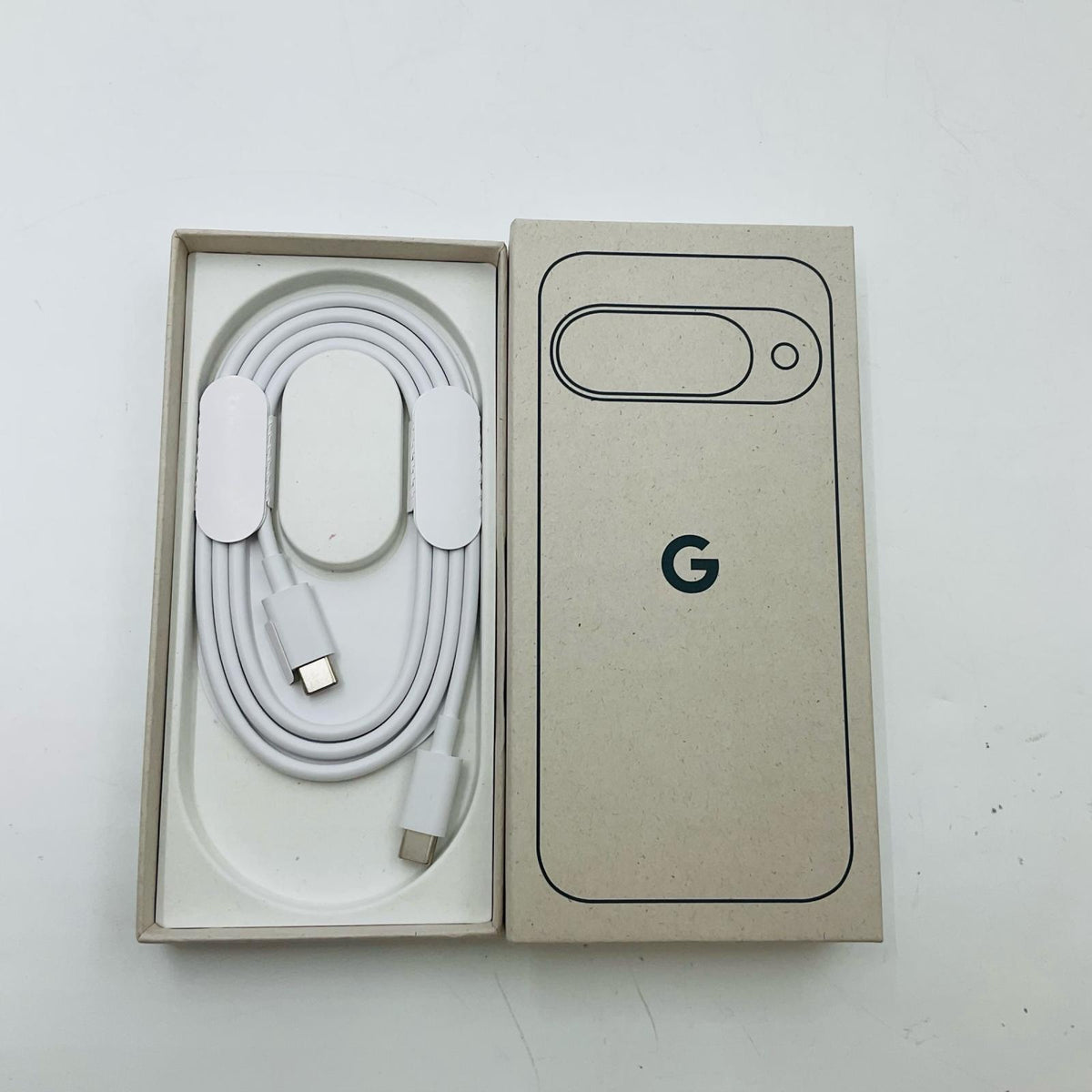 【全額返金保証】【最速発送】Google Pixel 10 128GB Indigo docomo SIMフリー GL066 白ロム 美品 動作確認済