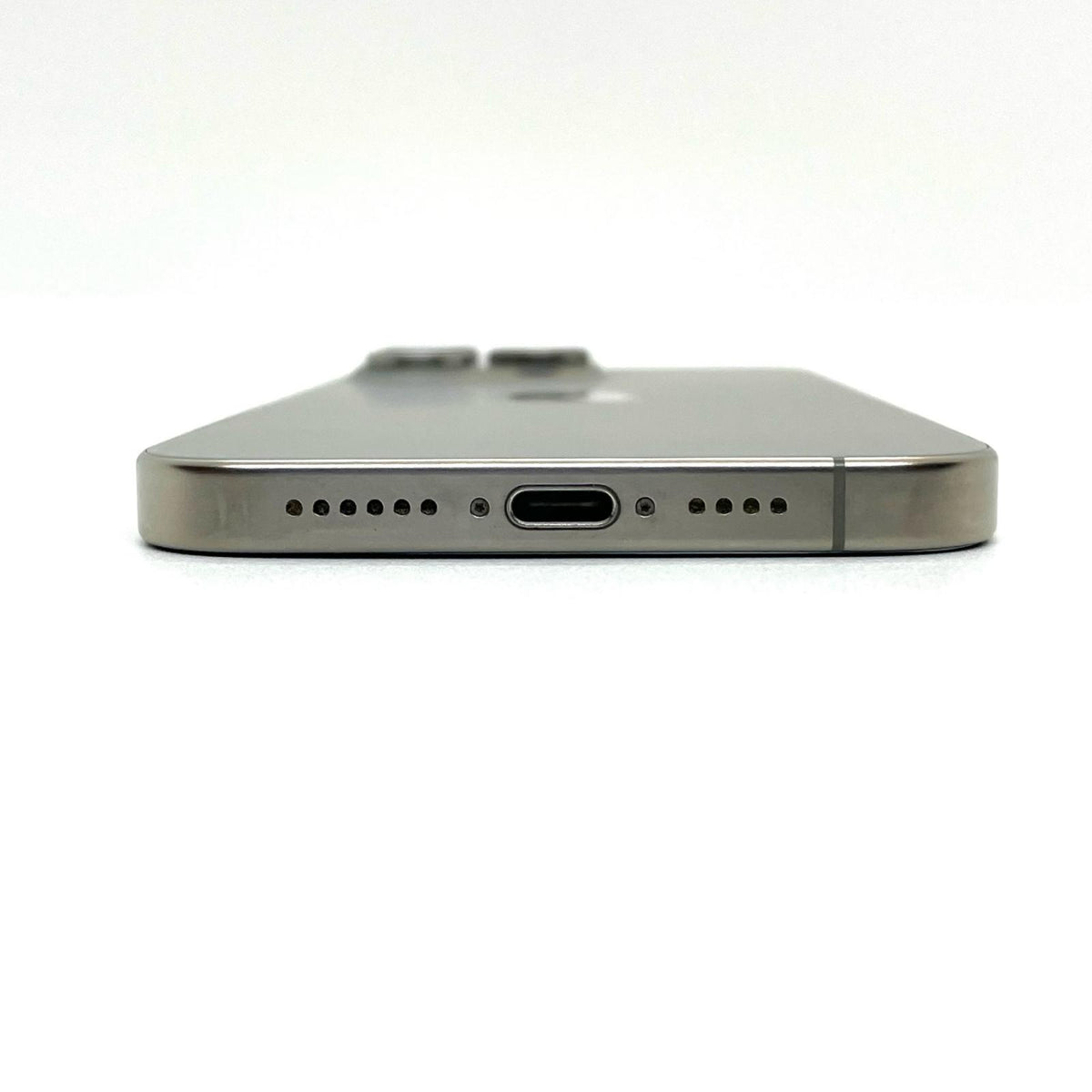 【最速発送】Apple iPhone iPhone 15 Pro Max 256GB ナチュラルチタニウム SIMフリー【難有】 87%