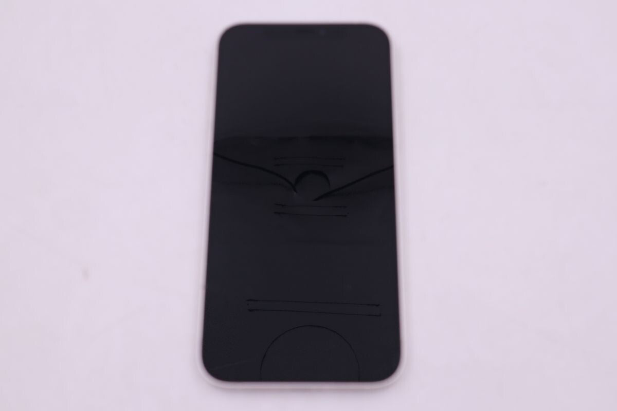【最速発送】Apple iPhone iPhone 12 128GB ホワイト docomo 白ロム【難有】 84%
