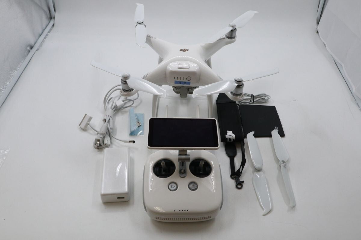 【全額返金保証】【最速発送】DJI Phantom 4 Pro+ V2.0 美品 動作確認済