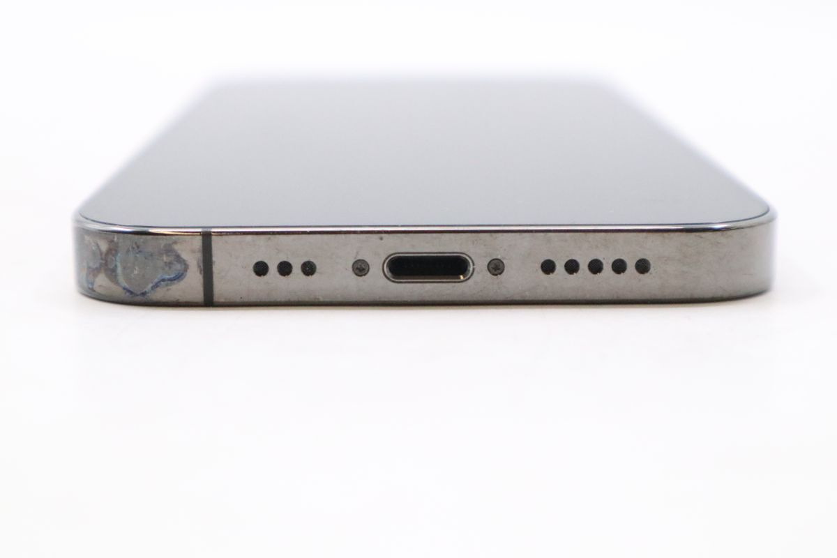 【全額返金保証】【最速発送】Apple iPhone iPhone 13 Pro 512GB グラファイト docomo SIMフリー 白ロム 動作確認済 81%
