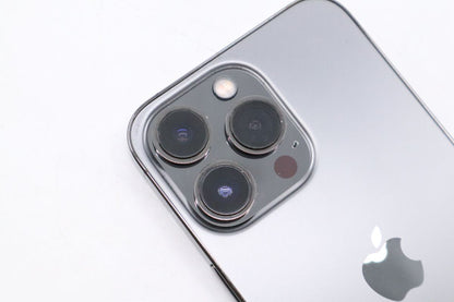【全額返金保証】【最速発送】Apple iPhone iPhone 13 Pro 512GB グラファイト docomo SIMフリー 白ロム 動作確認済 81%