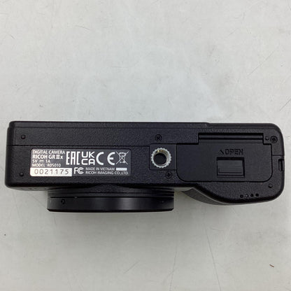 【全額返金保証】【最速発送】RICOH コンパクトデジタルカメラ GR IIIx 動作確認済