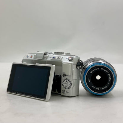 【最速発送】OLYMPUS デジタル一眼 ミラーレス一眼 PEN Lite E-PL6ボディ ホワイト【難有】