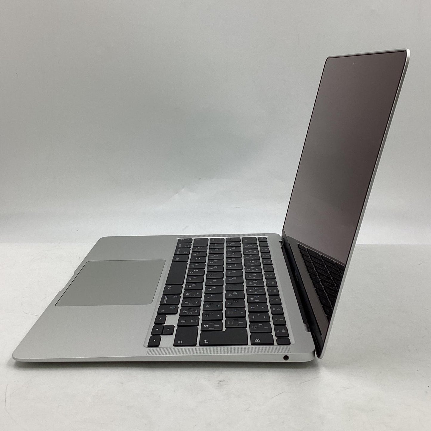 【全額返金保証】【最速発送】Apple MacBook Air 13インチ 2020 Apple M1 8GB SSD 256GB シルバー 88.5% 美品 動作確認済