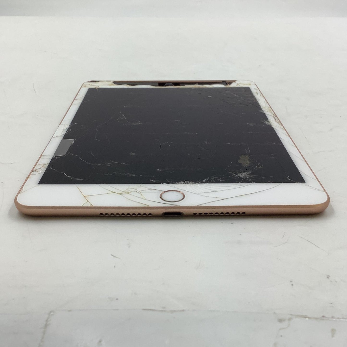 【最速発送】Apple iPad mini 第5世代 64GB WiFi+Cellular Softbank 白ロム【難有】