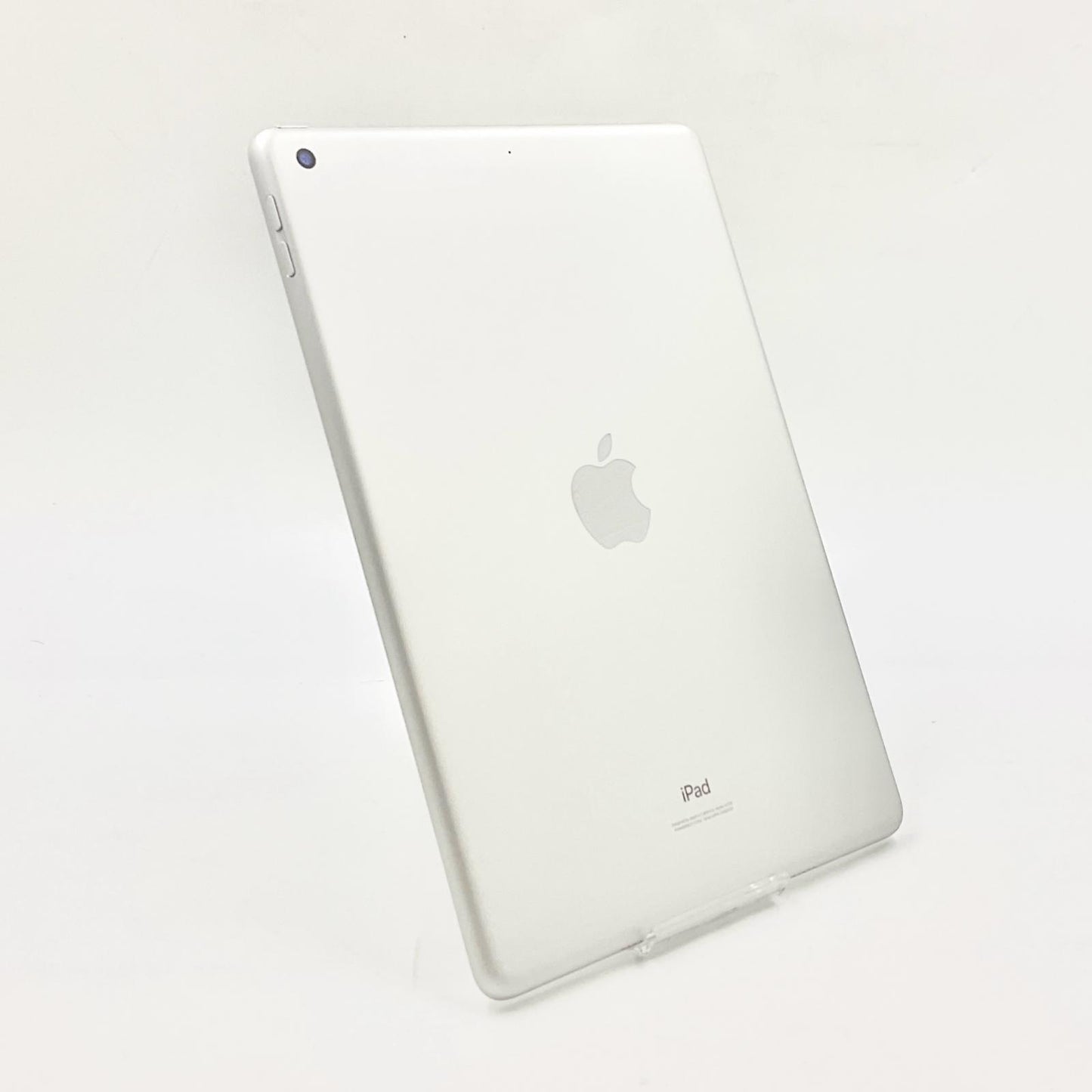 【全額返金保証】【最速発送】Apple iPad iPad 10.2インチ 第8世代 32GB シルバー Wi-Fi 美品 動作確認済