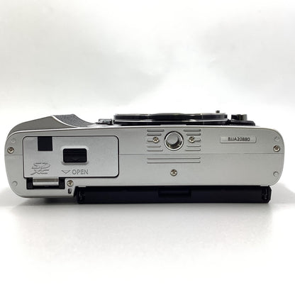 【全額返金保証】【最速発送】OLYMPUS デジタル一眼 PEN E-P7 シルバー 超美品 動作確認済