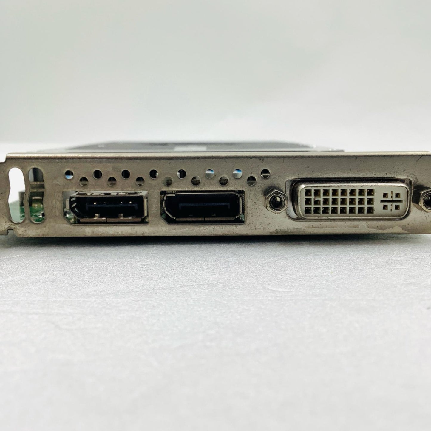 【全額返金保証】【最速発送】NVIDIA NVIDIA Quadro 2000 Quadro 2000 動作確認済