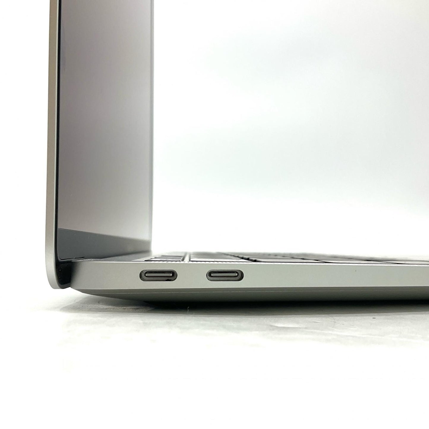 【全額返金保証】【最速発送】Apple MacBook Air Air 13インチ 2020 Apple M1 8GB SSD 256GB シルバー 100% 動作確認済