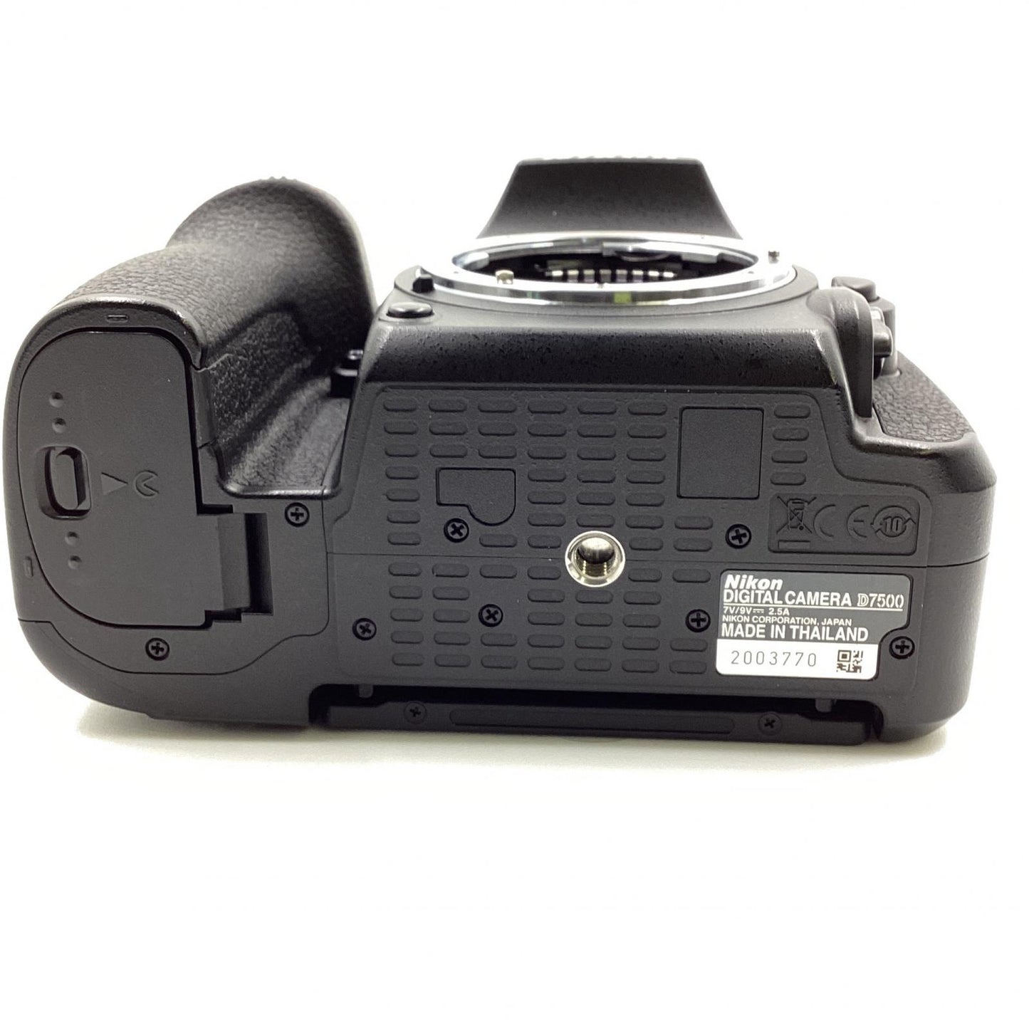 【全額返金保証】【最速発送】Nikon デジタル一眼 D7500 ブラック 動作確認済
