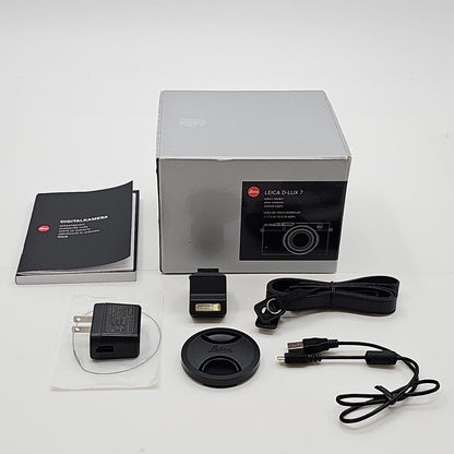【全額返金保証】【最速発送】Leica コンパクトデジタルカメラ D-LUX7 シルバー 動作確認済
