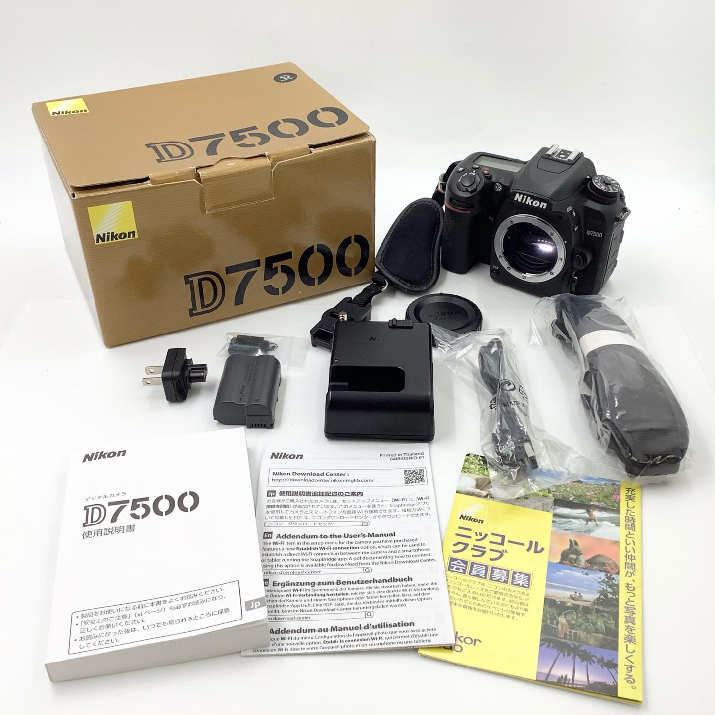 【全額返金保証】【最速発送】Nikon デジタル一眼 D7500 ブラック 動作確認済