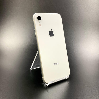 【全額返金保証】【最速発送】Apple iPhone iPhone XR 64GB ホワイト au 白ロム 動作確認済 80%