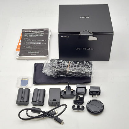【全額返金保証】【最速発送】FUJIFILM デジタル一眼 X-H2S ボディ ブラック 超美品 動作確認済