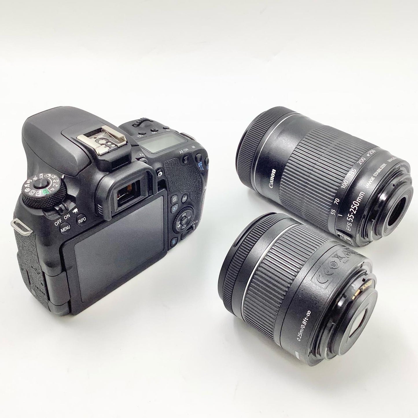 【全額返金保証】【最速発送】Canon デジタル一眼 EOS 9000D ダブルズームキット ブラック 動作確認済