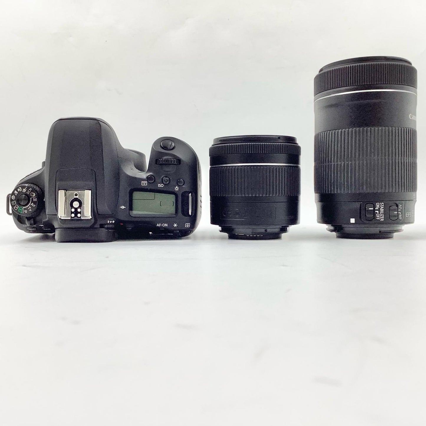 【全額返金保証】【最速発送】Canon デジタル一眼 EOS 9000D ダブルズームキット ブラック 動作確認済