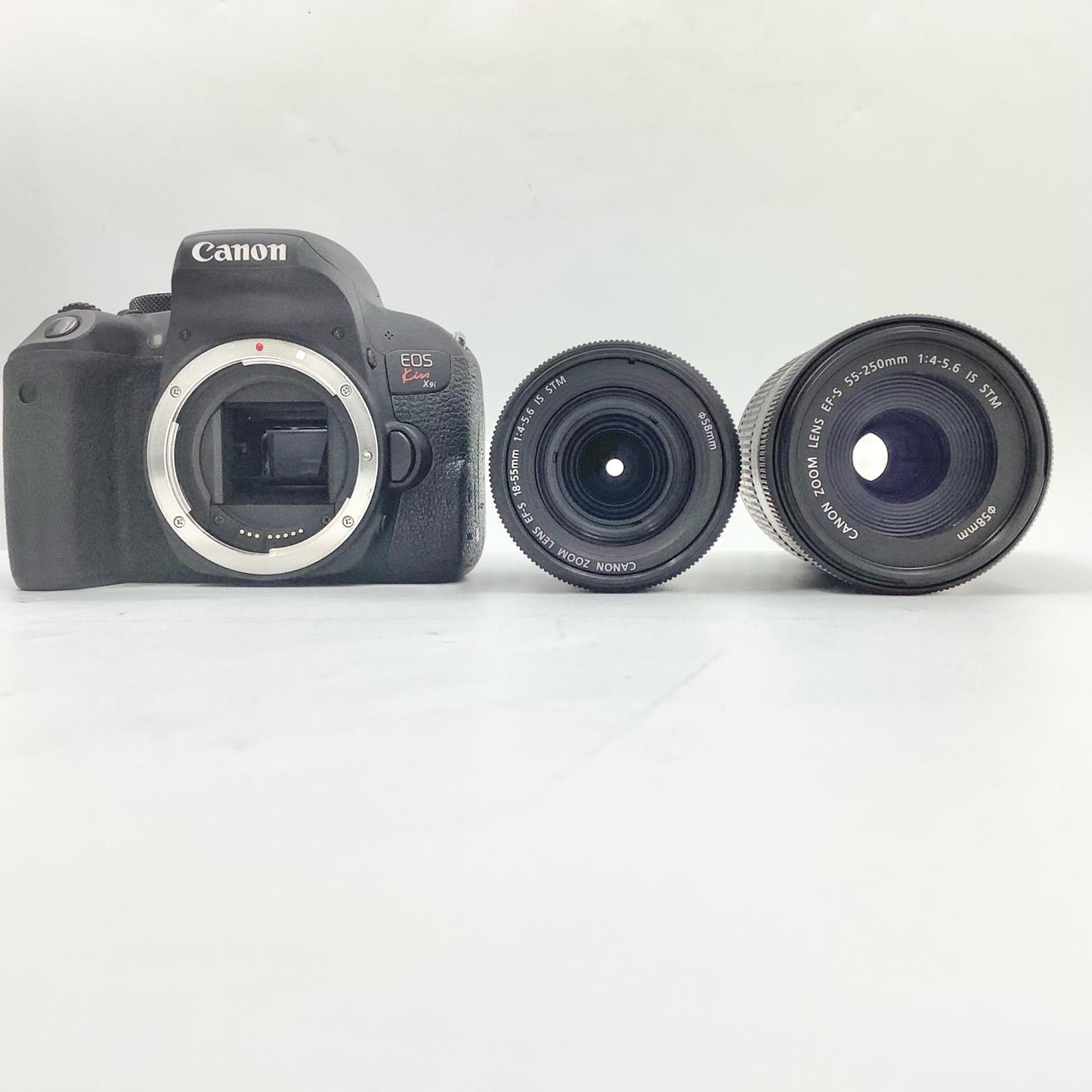 【全額返金保証】【最速発送】Canon デジタル一眼 EOS kiss X9i ダブルズームキット ブラック 美品 動作確認済