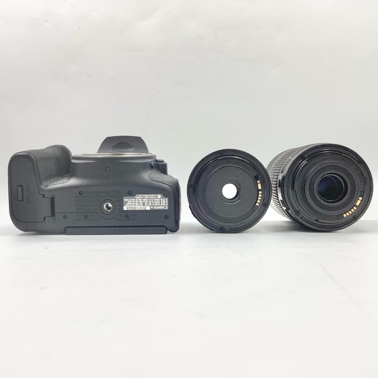 【全額返金保証】【最速発送】Canon デジタル一眼 EOS kiss X9i ダブルズームキット ブラック 美品 動作確認済