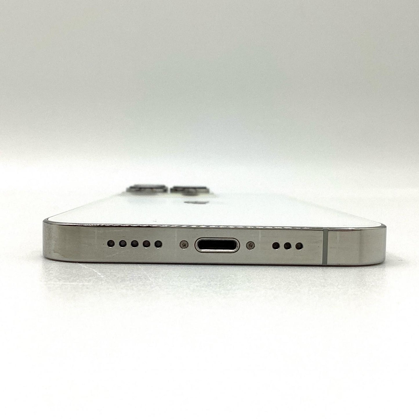 【全額返金保証】【最速発送】Apple iPhone iPhone 13 Pro 256GB シルバー SIMフリー 美品 動作確認済 82%
