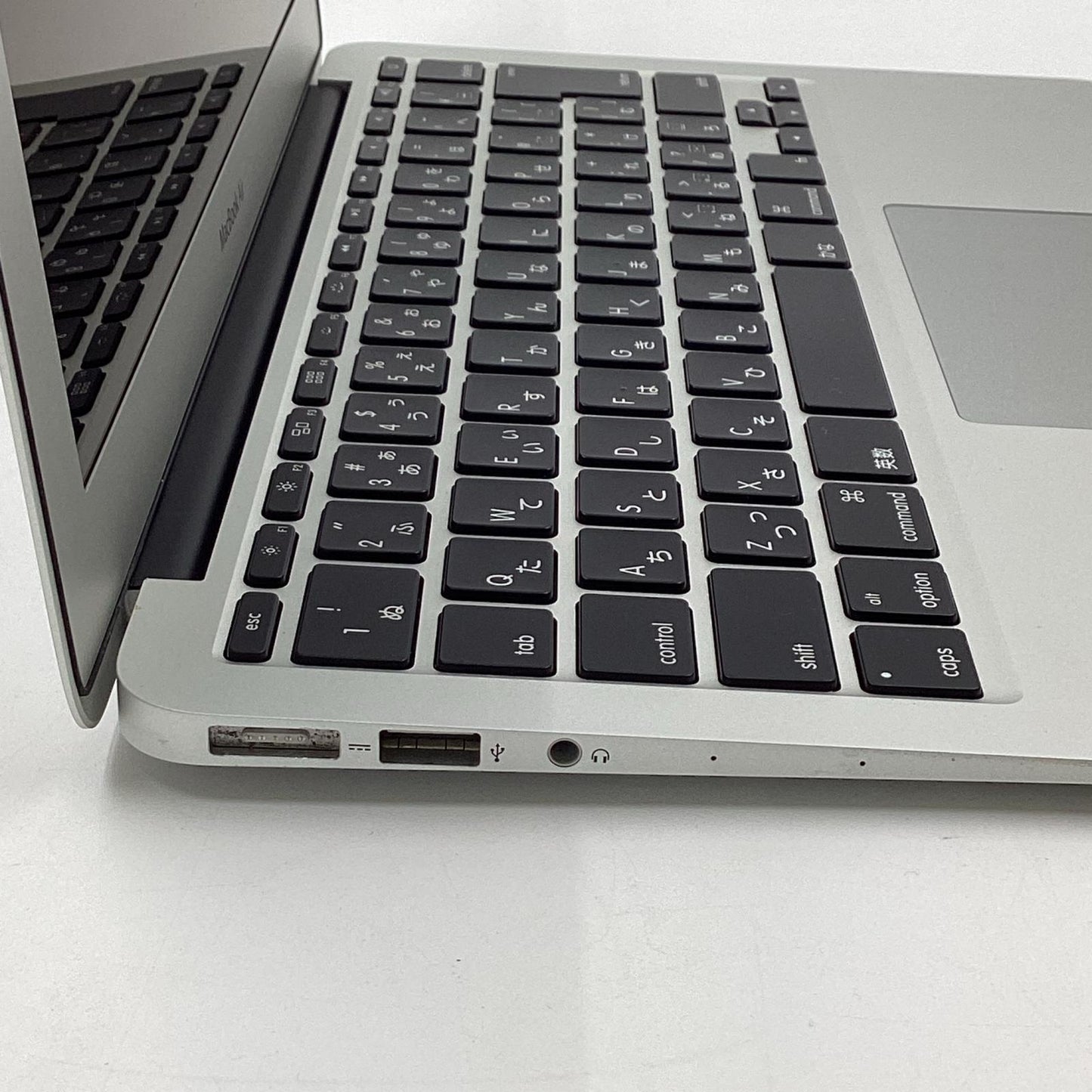 【全額返金保証】【最速発送】Apple MacBook Air 11.6インチ 2014 Intel Core i5 1.4GHz 4GB SSD 128GB シルバー 95.3% 動作確認済