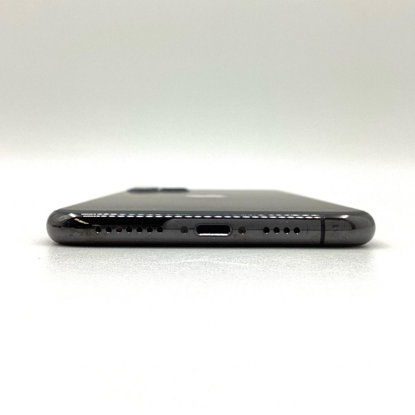 【全額返金保証】【最速発送】Apple iPhone iPhone 11 Pro Max 256GB スペースグレイ docomo 白ロム 美品 動作確認済 83%