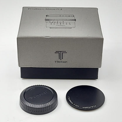 【全額返金保証】【最速発送】銘匠光学 TTArtisan 50mm f/1.2 C [フジフイルム用] 美品 動作確認済