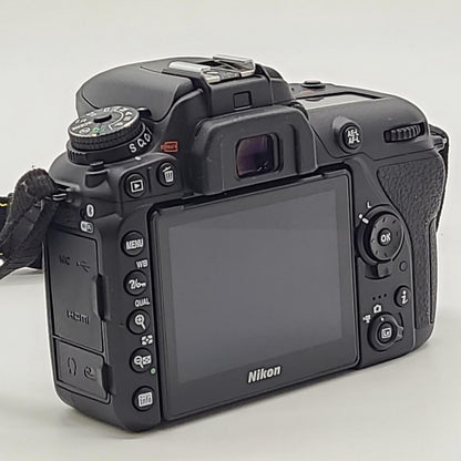 【全額返金保証】【最速発送】Nikon デジタル一眼 D7500 ボディ ブラック 美品 動作確認済