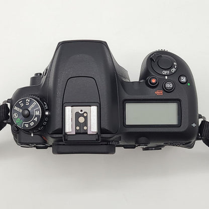 【全額返金保証】【最速発送】Nikon デジタル一眼 D7500 ボディ ブラック 美品 動作確認済