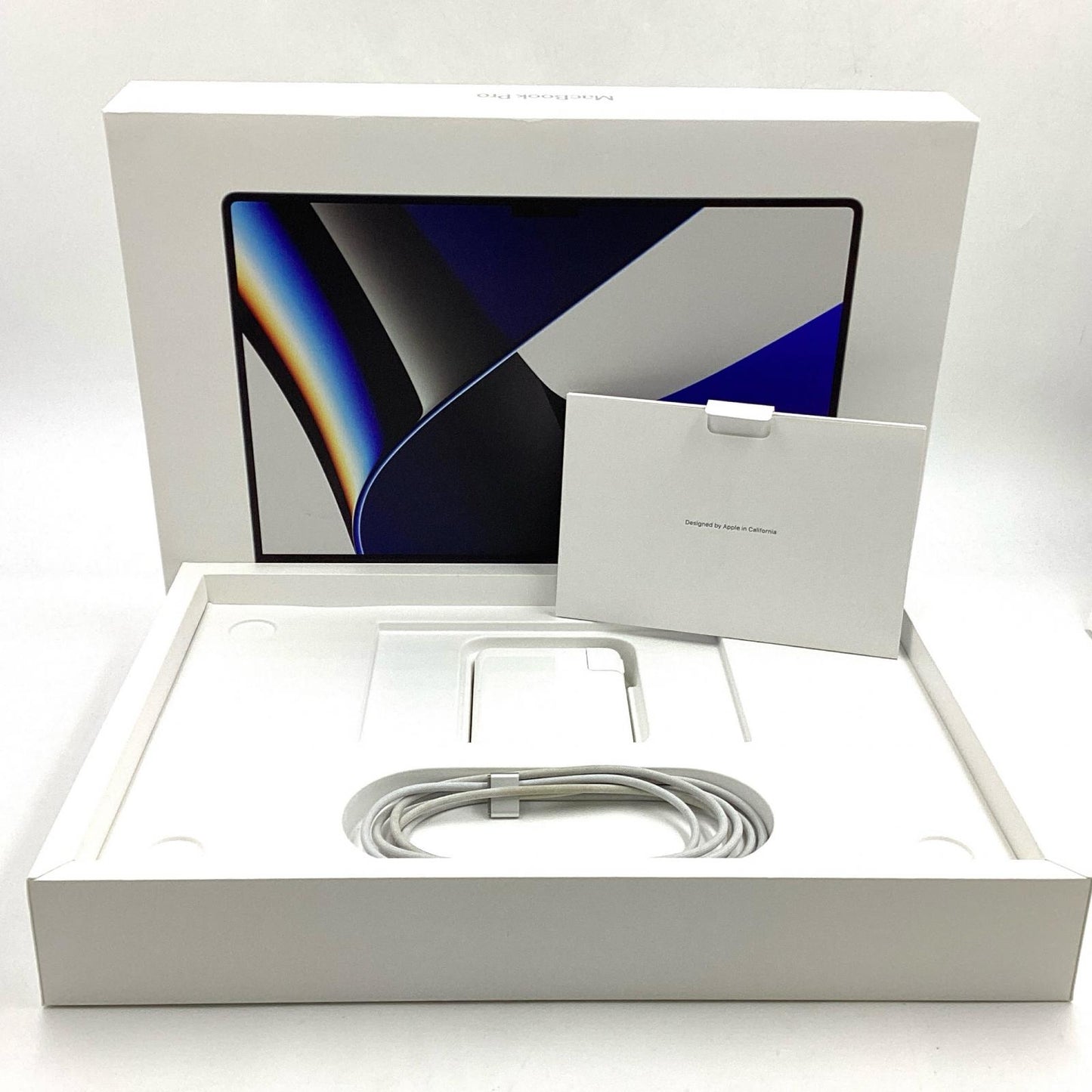 【全額返金保証】【最速発送】Apple MacBook Pro 16.2インチ 2021 Apple M1 Max 32GB SSD 1TB シルバー 86% 動作確認済