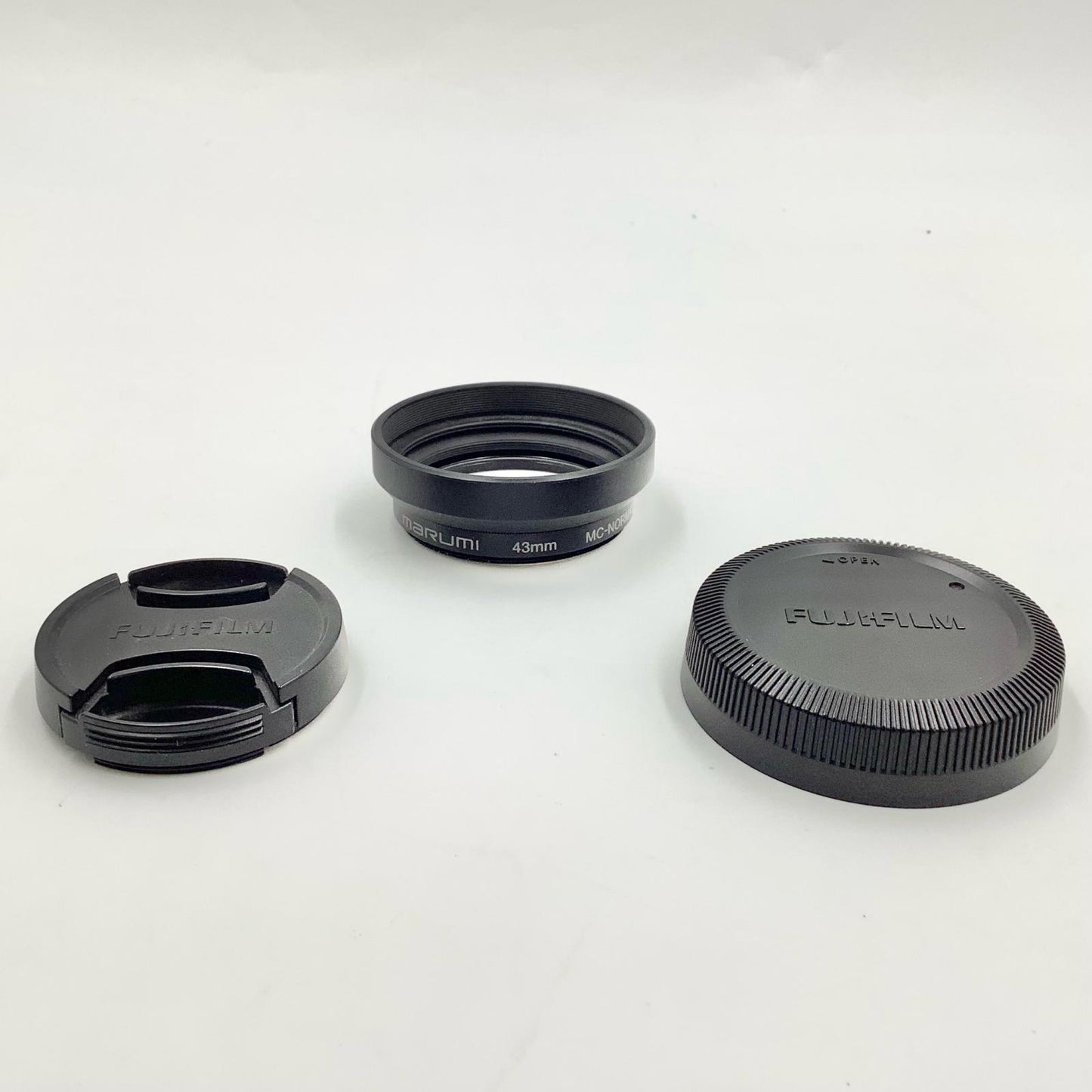 【全額返金保証】【最速発送】FUJIFILM XF35mm F2 R WR 美品 動作確認済