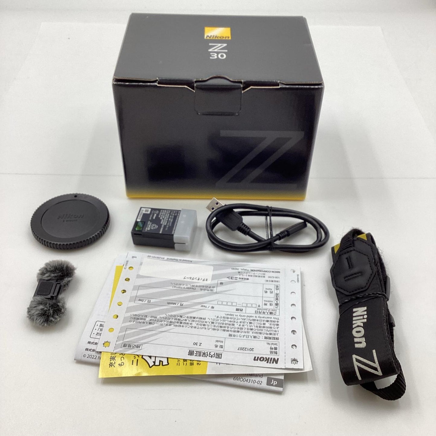 【全額返金保証】【最速発送】Nikon デジタル一眼 Z 30 ボディ ブラック 美品 動作確認済