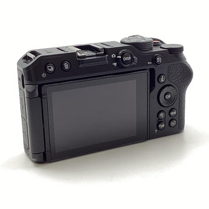 【全額返金保証】【最速発送】Nikon デジタル一眼 Z 30 ボディ ブラック 美品 動作確認済