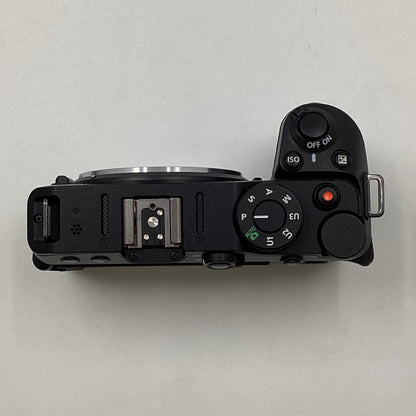 【全額返金保証】【最速発送】Nikon デジタル一眼 Z 30 ボディ ブラック 美品 動作確認済
