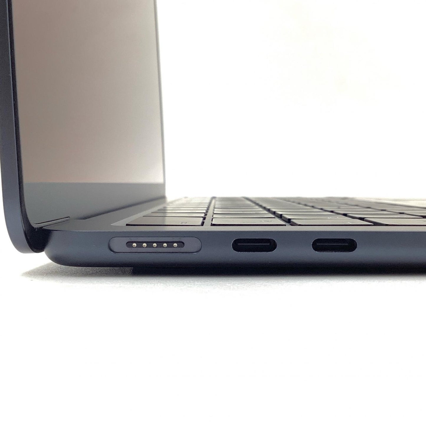 【全額返金保証】【最速発送】Apple MacBook Air 13インチ 2022 M2 16GB SSD 512GB  美品 動作確認済