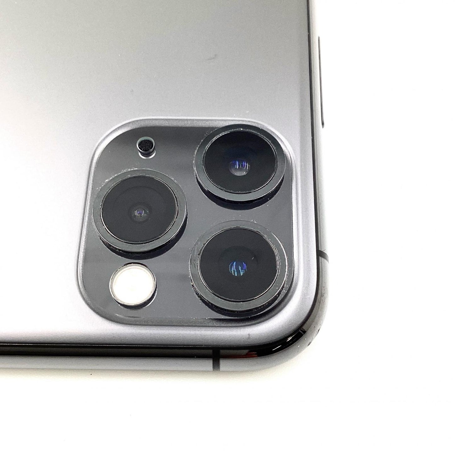 【全額返金保証】【最速発送】Apple iPhone iPhone 11 Pro Max 512GB スペースグレイ docomo 白ロム 動作確認済 84%