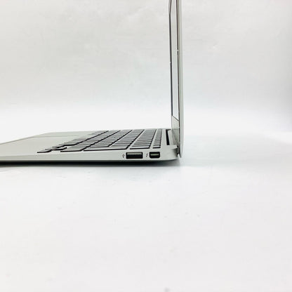 【最速発送】Apple MacBook Air 11.6インチ 2013 intel core i5 4GB SSD 128GB シルバー 77.8%【難有】