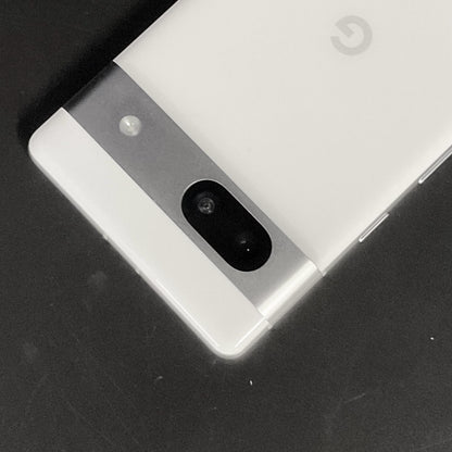 【全額返金保証】【最速発送】Google Pixel 7a 128GB スノー docomo G82U8 動作確認済