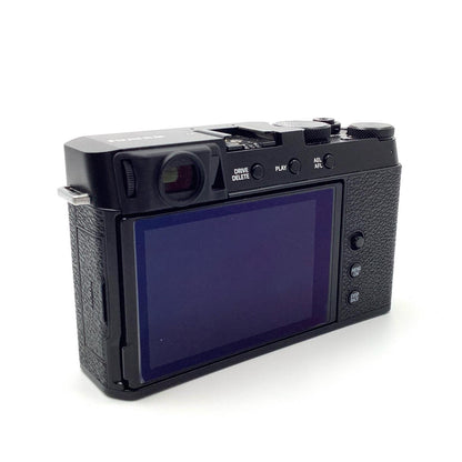 【全額返金保証】【最速発送】FUJIFILM デジタル一眼 X-E4 ボディ ブラック 動作確認済