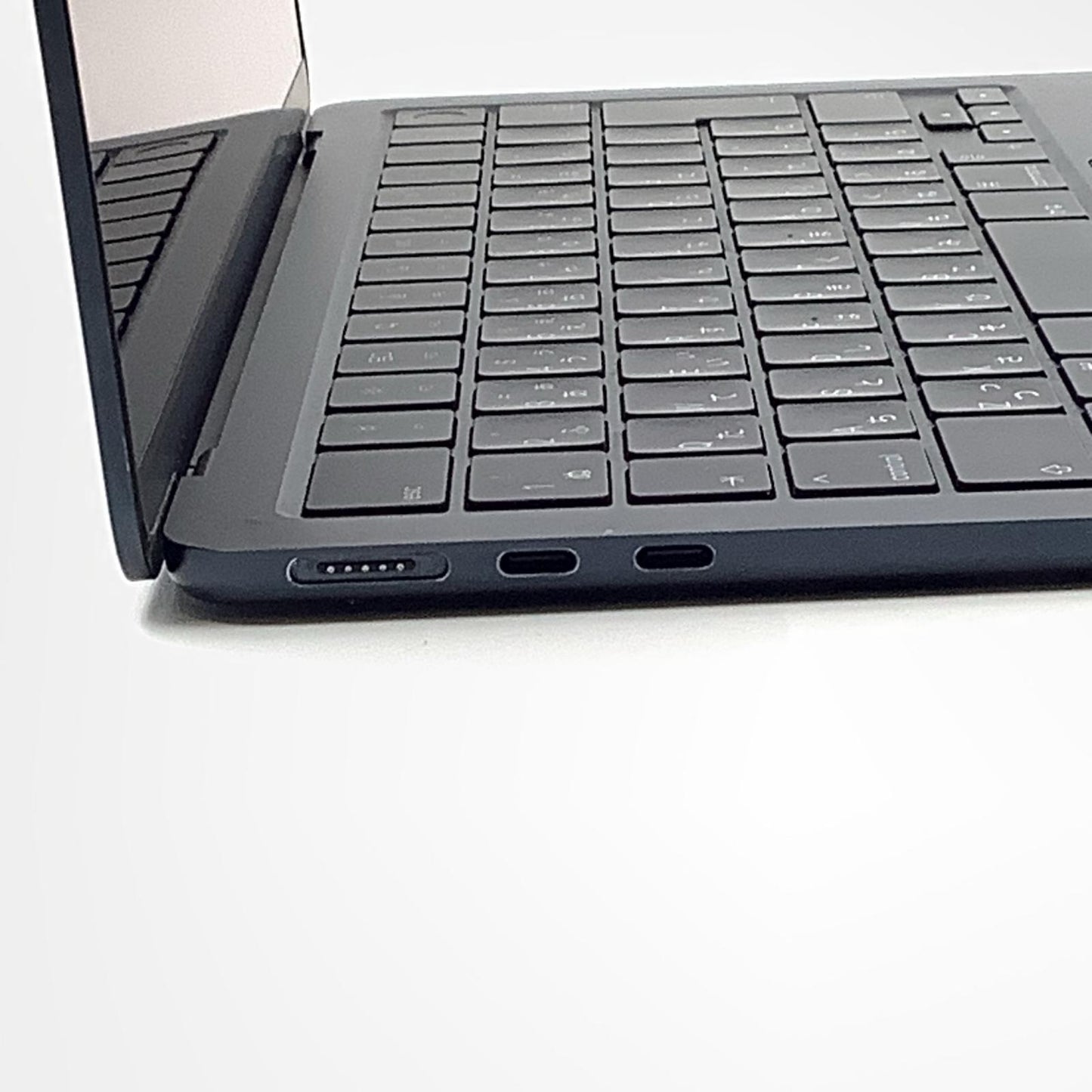 【全額返金保証】【最速発送】Apple MacBook Air 13.6インチ 2022 Apple M2 24GB SSD 1TB ミッドナイト 88% 動作確認済