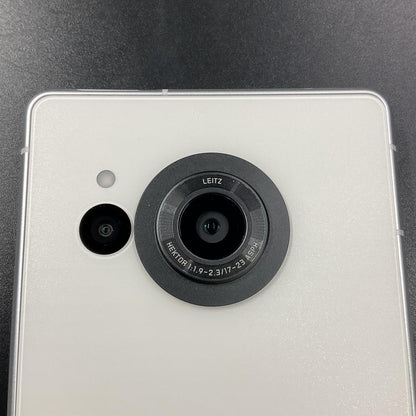 【全額返金保証】【最速発送】SHARP AQUOS R8 256GB クリーム 楽天モバイル SH-R80 白ロム 動作確認済