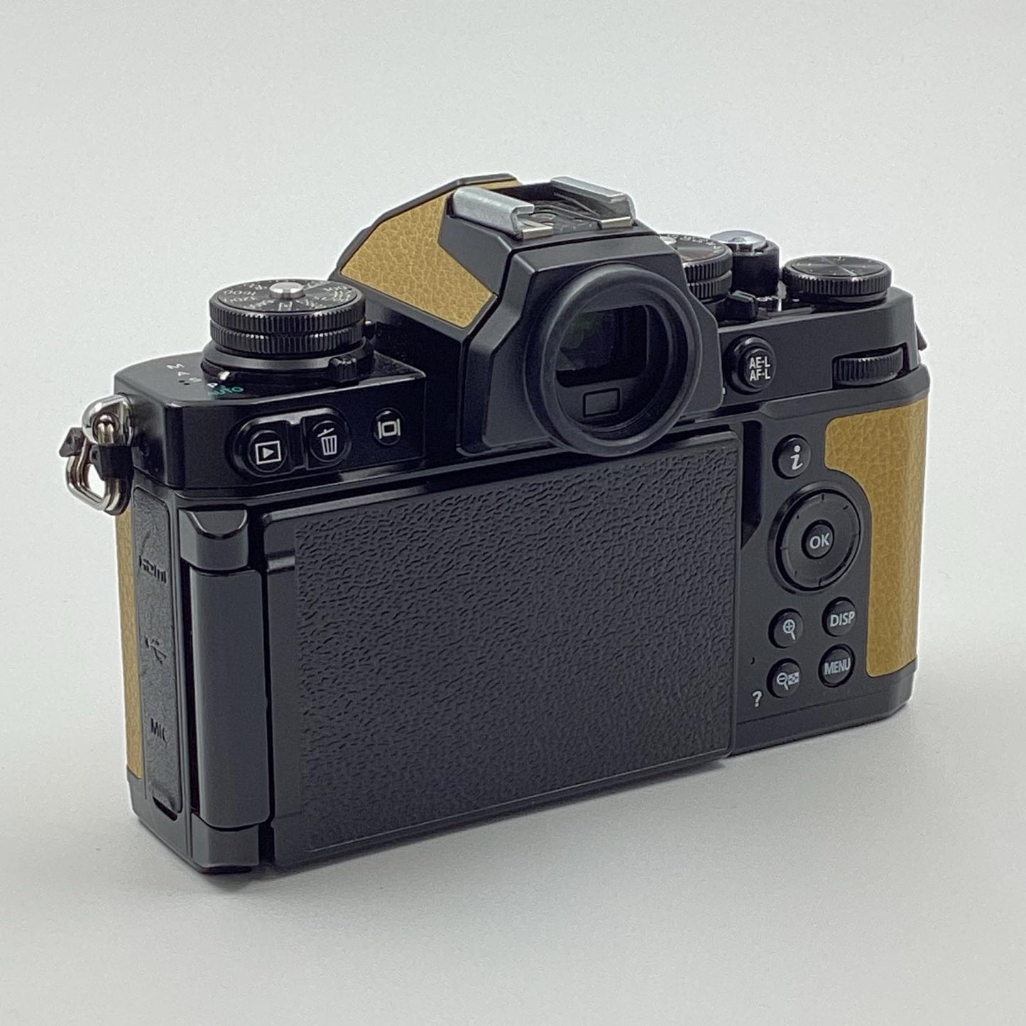 【全額返金保証】【最速発送】Nikon デジタル一眼 Z fc ボディ プレミアムエクステリア マスタードイエロー 美品 動作確認済