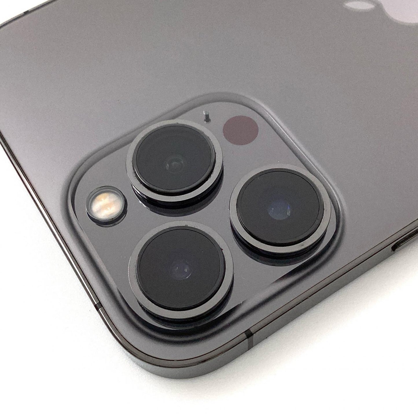 【全額返金保証】【最速発送】Apple iPhone iPhone 13 Pro Max 1TB グラファイト au 白ロム 動作確認済 82%