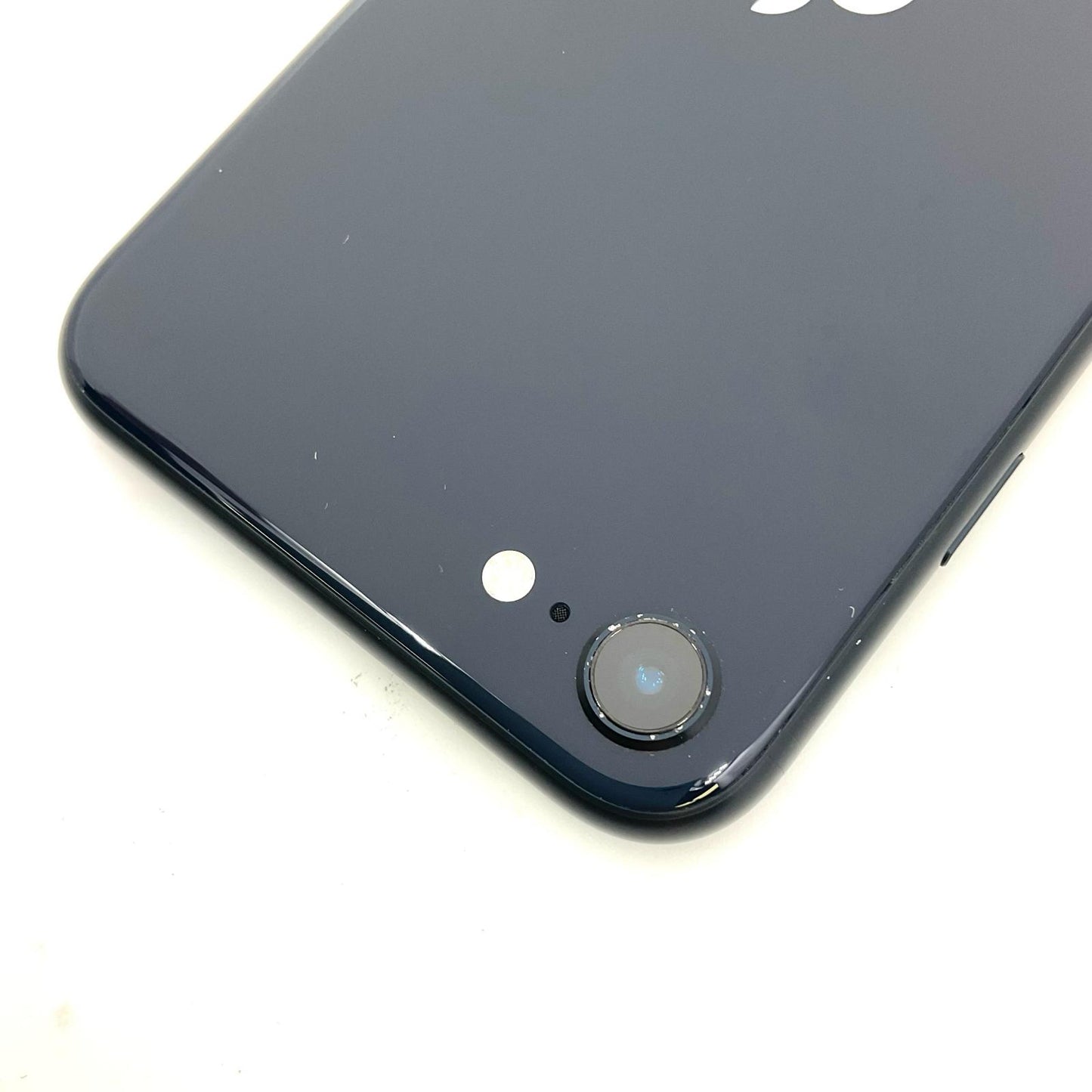 【全額返金保証】【最速発送】Apple iPhone iPhone SE（第3世代） 64GB ミッドナイト Softbank 動作確認済 83%