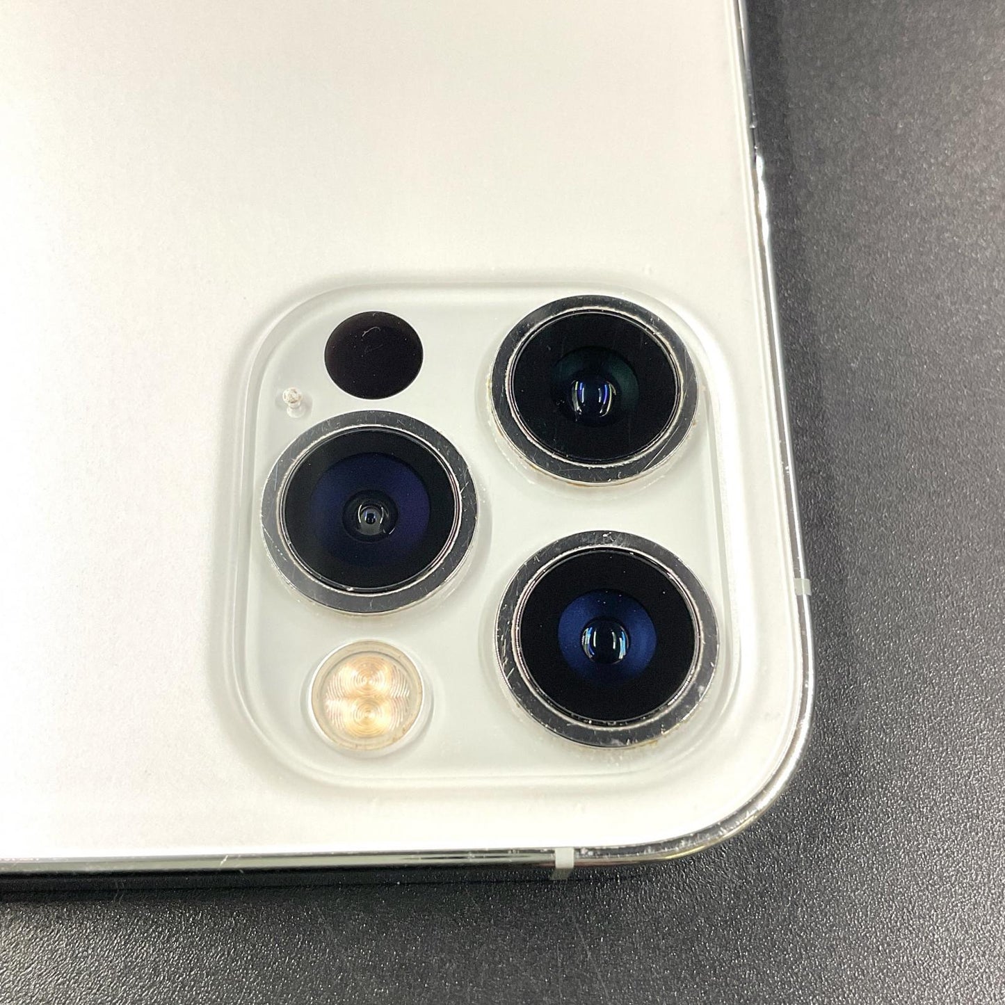 【全額返金保証】【最速発送】Apple iPhone iPhone 12 Pro 128GB シルバー SIMフリー 動作確認済