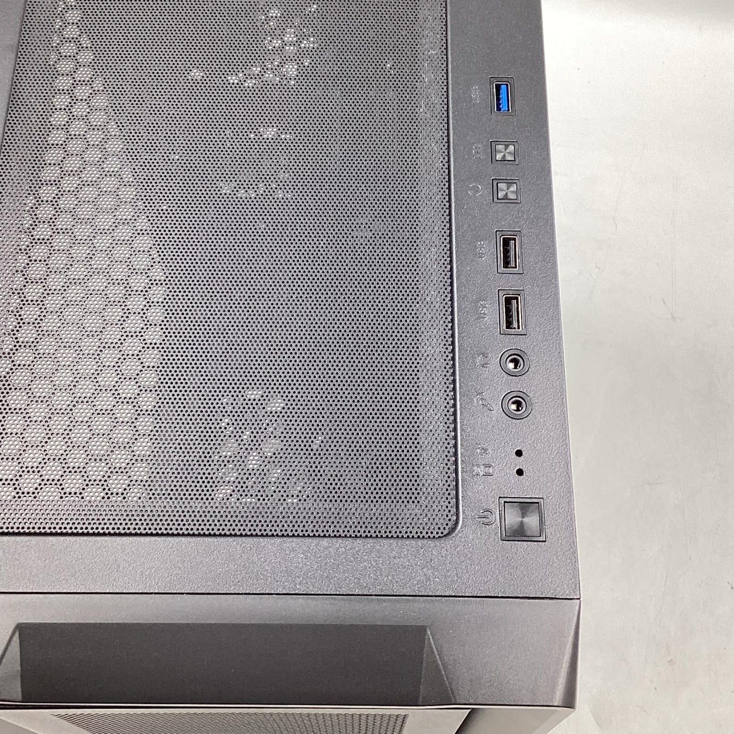 【全額返金保証】【最速発送】MDL.make MDL.make BTOゲーミングデスクトップpc MDL.make BTOデスクトップpc AMD Ryzen 7 5700X 16GB M.2 SSD 1TB NVIDIA GeForce RTX 4060 美品 動作確認済